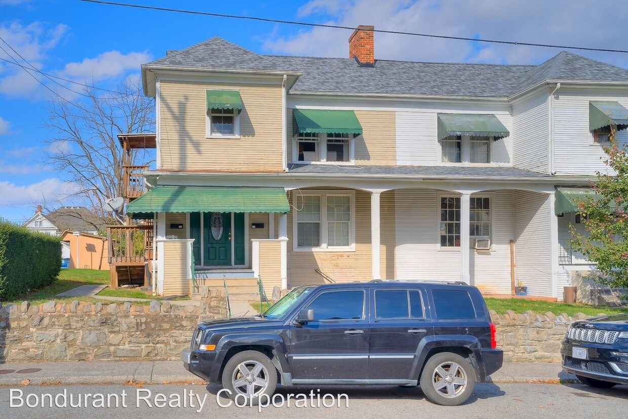 1116 Downey St, Radford, VA 24141 Room for Rent in Radford, VA