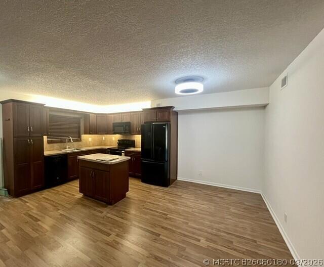 Foto del edificio - 171 Deer Creek Blvd