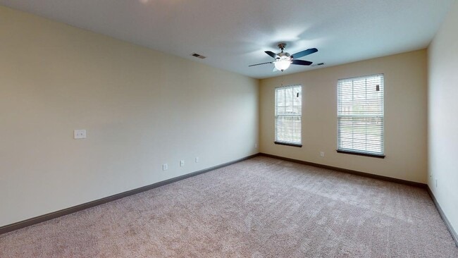 Interior Photo - Overture Flats