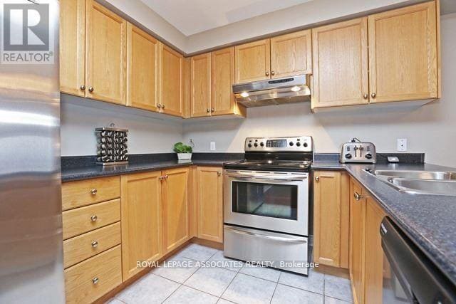 Building Photo - 103 Dooley Crescent