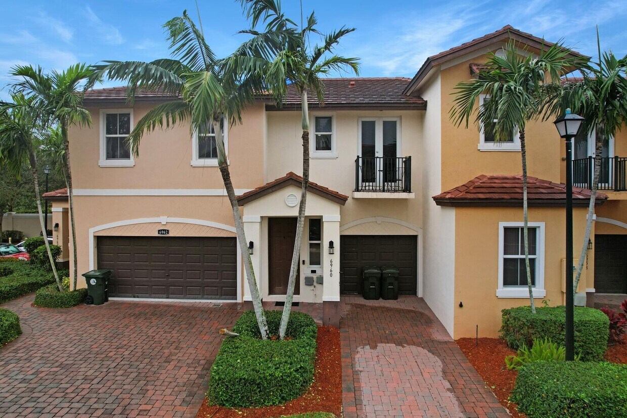 Foto principal - 6960 Long Pine Cir