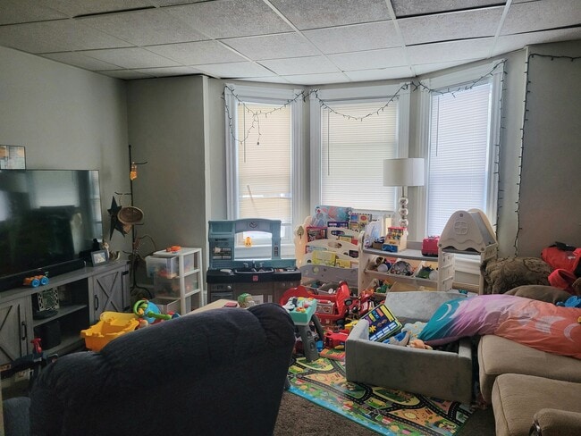 Building Photo - 429 Chestnut St