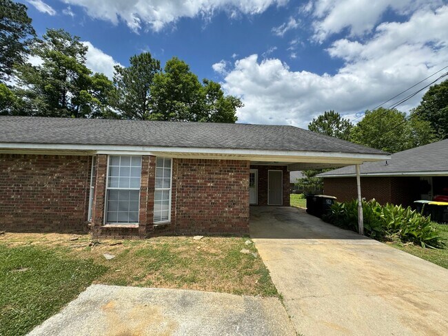 Foto del edificio - 10A Woodcreek Way SW