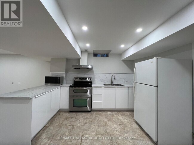 Photo du bâtiment - 86 Verdi Rd
