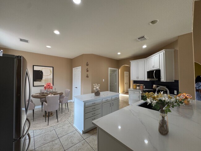 Foto del edificio - 24423 Hampton Lakes Dr