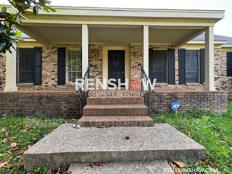 Primary Photo - 8488 Chesterfield Dr
