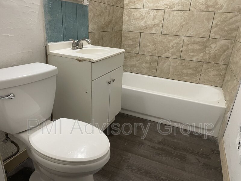 Foto principal - 3312 SE Girard St