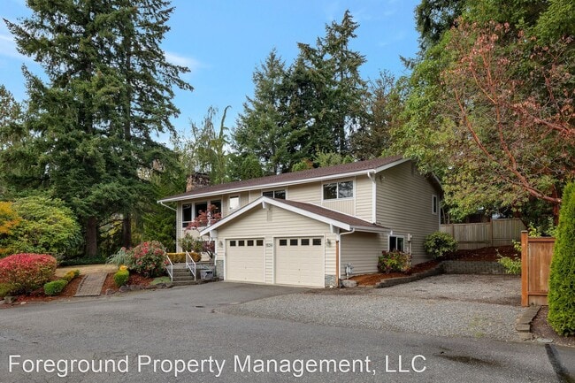 Building Photo - 4 br, 3 bath House - 1534 5th Pl