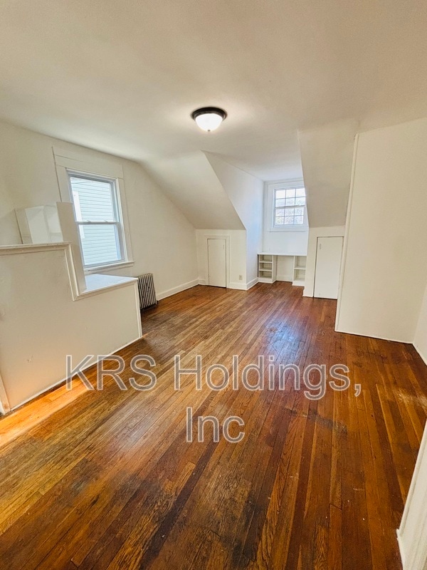 Foto del edificio - 215 W Little Creek Rd