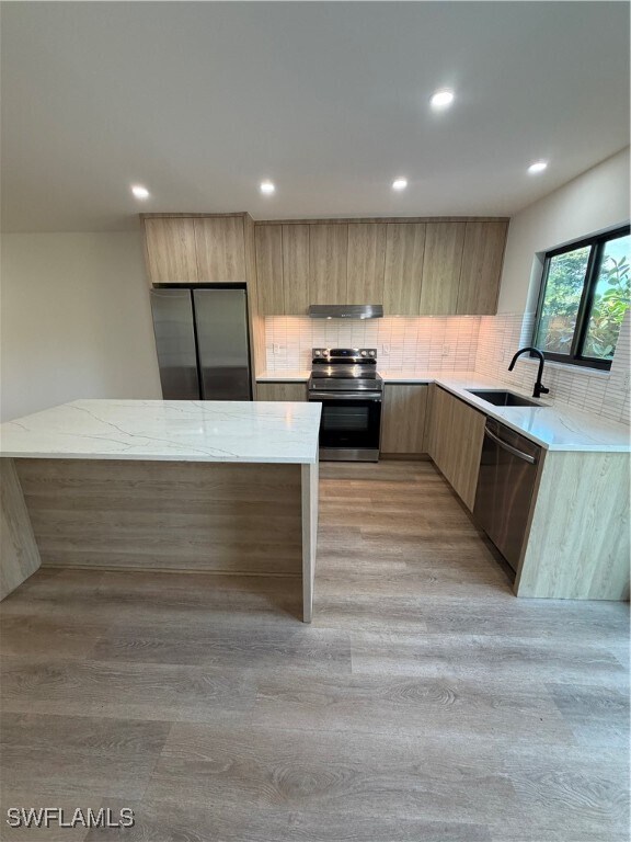 Foto del edificio - 3619 Poplar Way