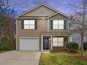 Building Photo - 6066 Benedict Pl