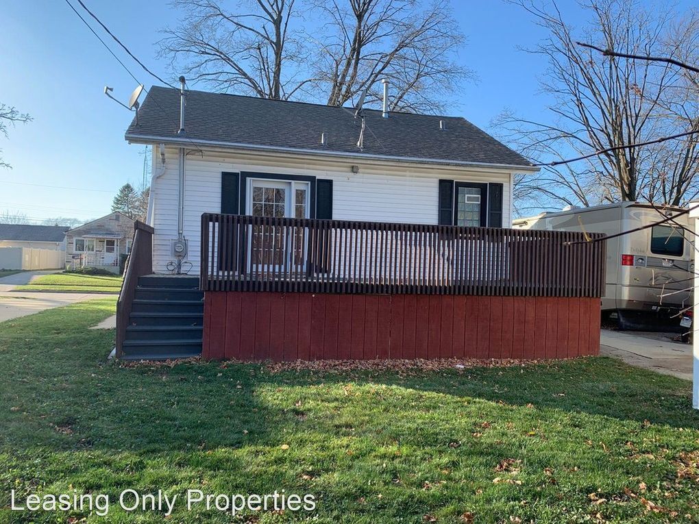 5531 41st Ave, Kenosha, WI 53144 House Rental in Kenosha, WI