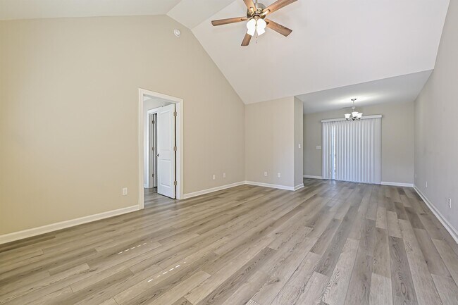 Building Photo - 302 Friedheim Rd