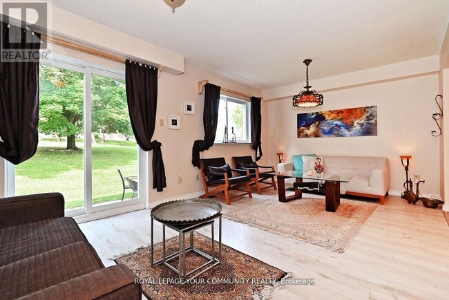Building Photo - 304 Maciver Blvd