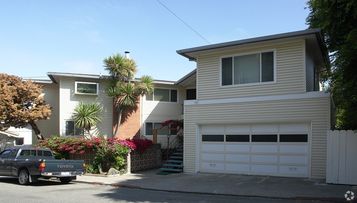 Foto del edificio - 1140 Everett Ave