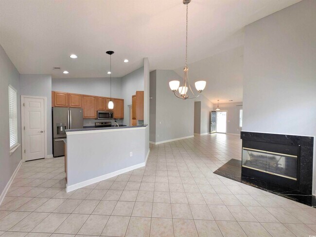 Foto del edificio - 33 Regal Ln