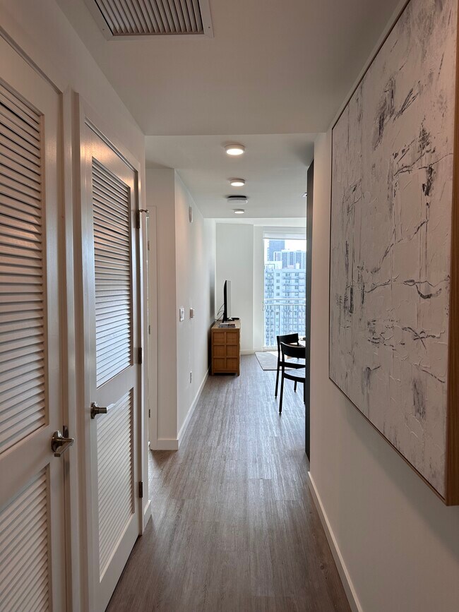 Foto del edificio - 138 NE 22nd St
