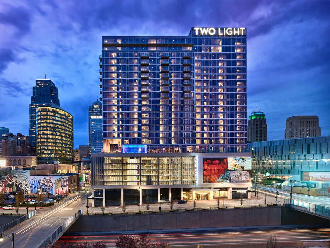 Two Light Luxury Apartments Apartments in Kansas City, MO