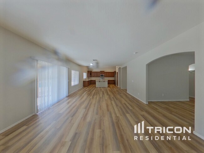 Foto del edificio - 42783 W Magnolia Rd