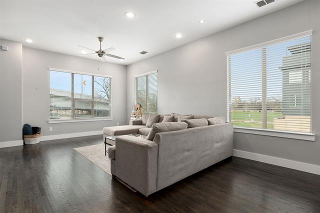 Building Photo - 3027 Clamath Dr