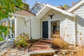 Building Photo - 188 Godfrey Rd E