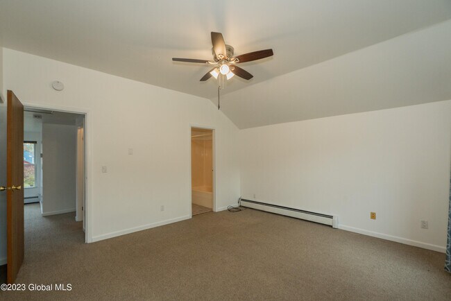 Building Photo - 2 Glade Mallow Rd