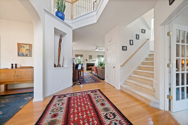 Building Photo - Gorgeous Home in Windsor Park Chapel Hill!