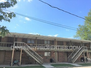 Building Photo - 725 N Cory St