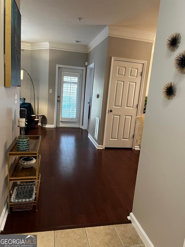 Foto del edificio - 1309 Westchester Ridge NE