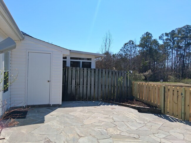 Building Photo - 5047 Wheeler Lake Rd