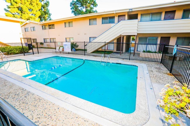 Building Photo - 2670 Mission Village Dr