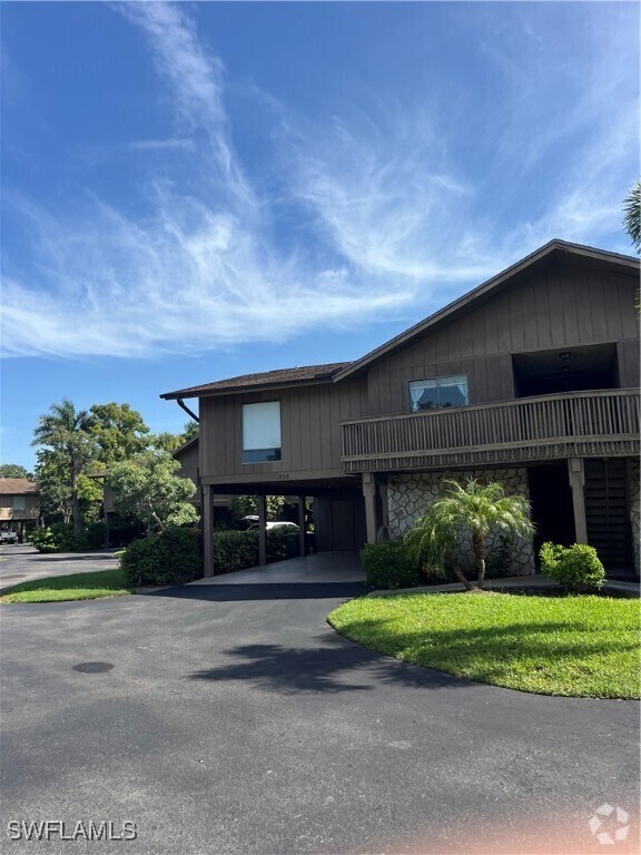 Building Photo - 819 Palm View Dr