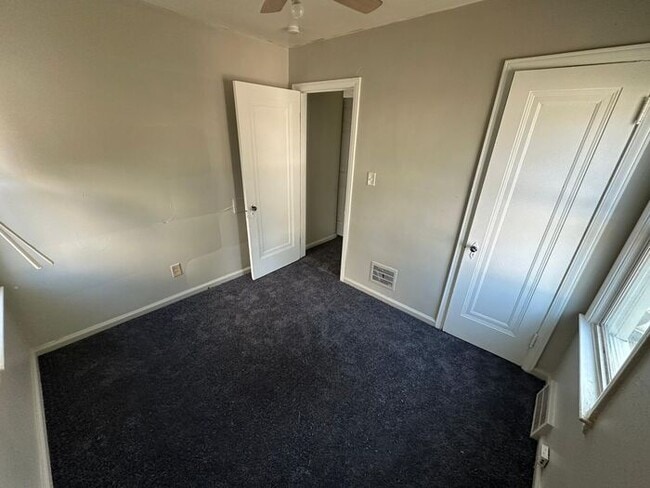 Foto del edificio - Beautiful 3 bedroom Bungalow with Garage