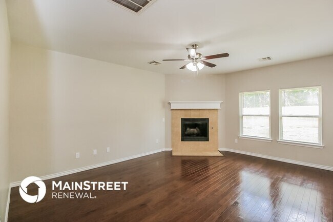 Foto del edificio - 10416 Westover Ave