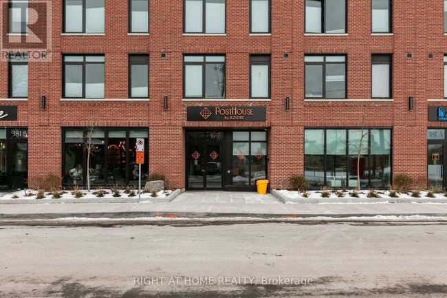 Photo du bâtiment - 377 Winona Ave