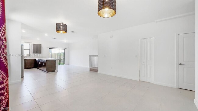 Building Photo - 3 br, 2.5 bath House - 25490 SW 108th Ct