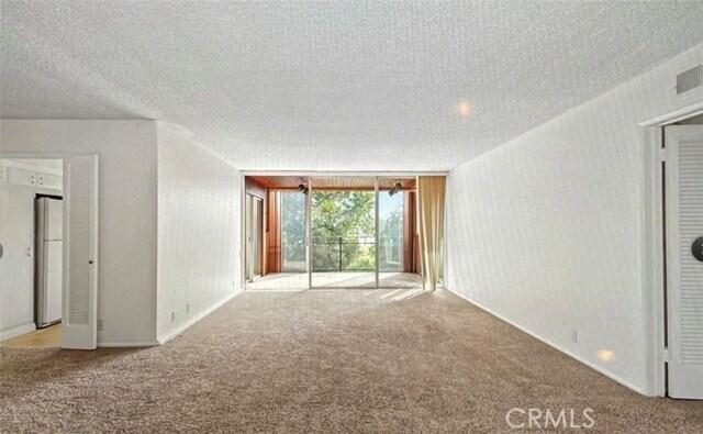 Foto del edificio - 289 S Barrington Ave
