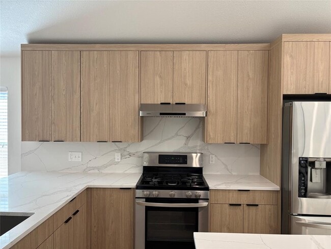 Building Photo - 1717 Bowerton Dr