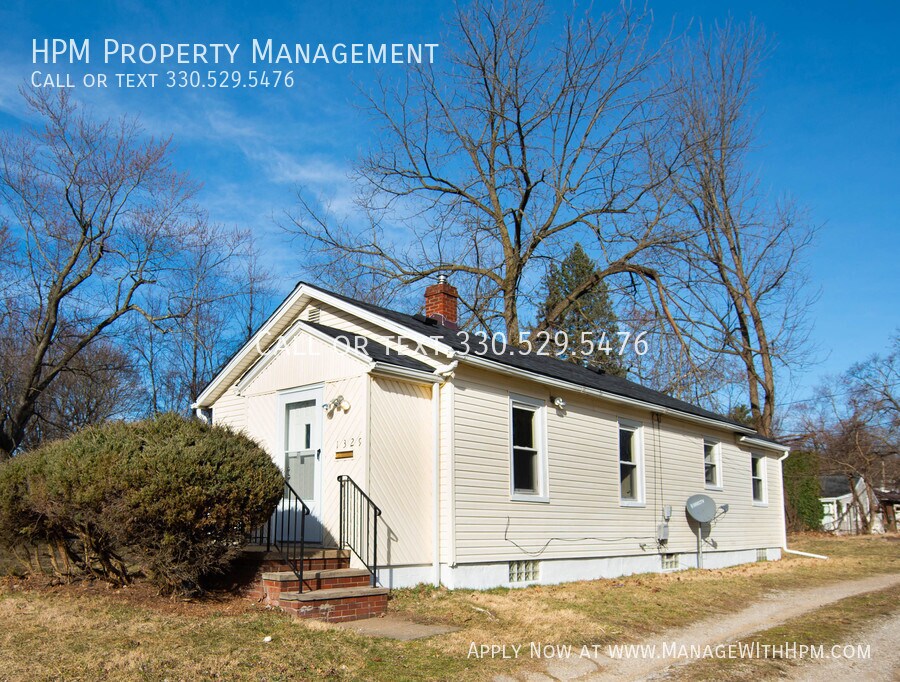 Two bedroom one bathroom home for rent House Rental in Akron, OH