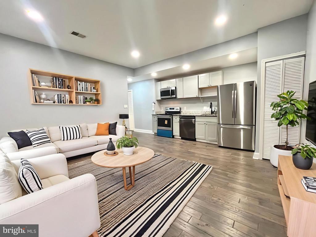 Building Photo - 1222 Missouri Ave NW