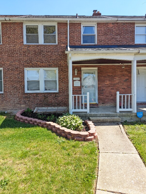 Foto principal - 1321 Crofton Rd