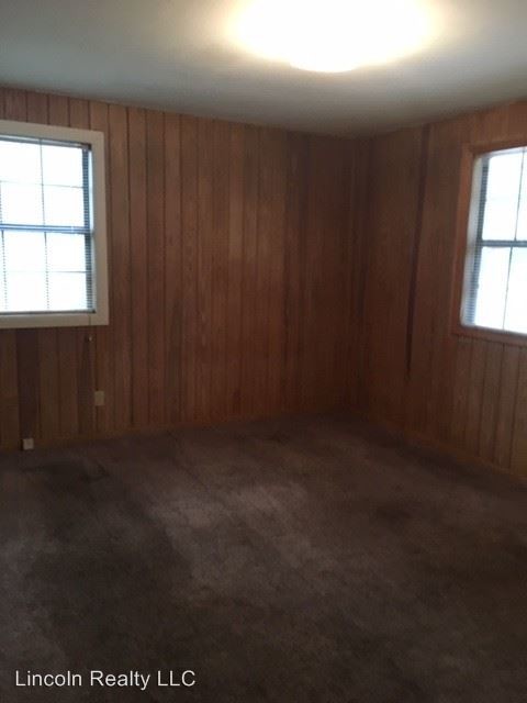 Foto del edificio - 2 br, 1 bath House - 705 E. College Street