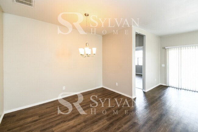 Building Photo - This charming home is ready for your perso...