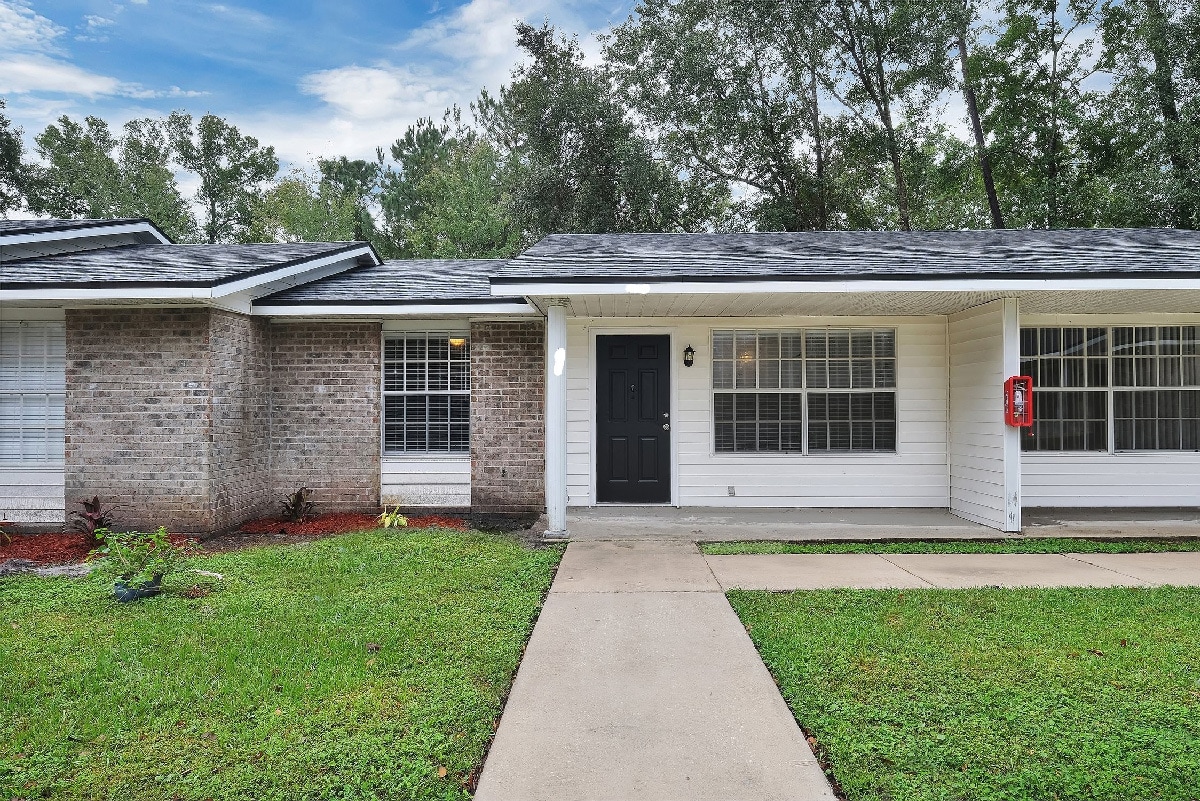 Palazzo Townhomes Apartments in Jacksonville, FL