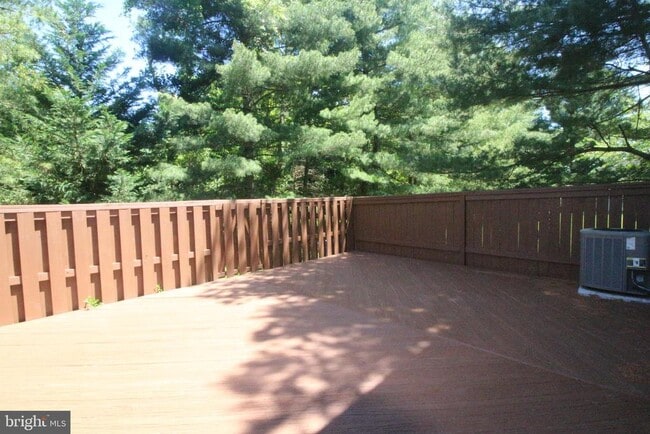 Building Photo - 9401 Lost Trail Way