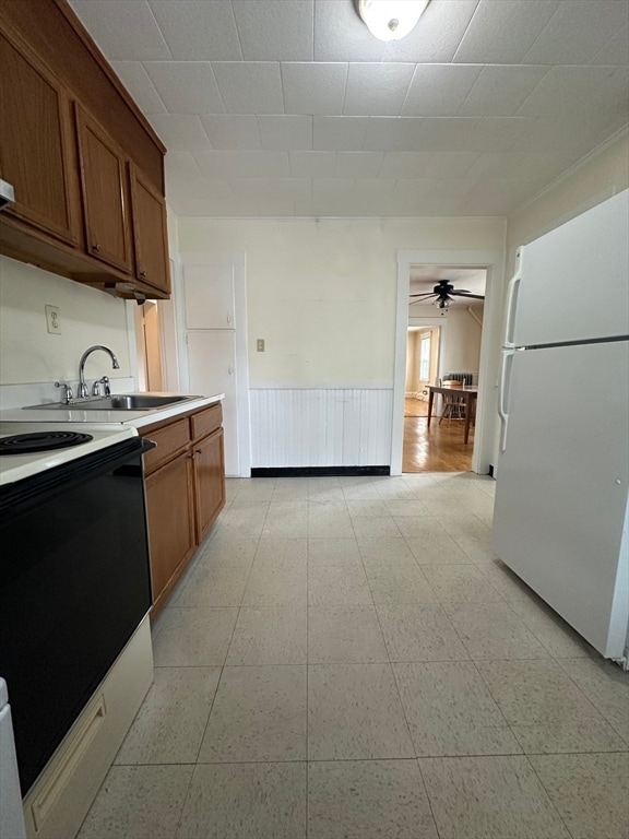 Building Photo - 58 S Crescent Circuit