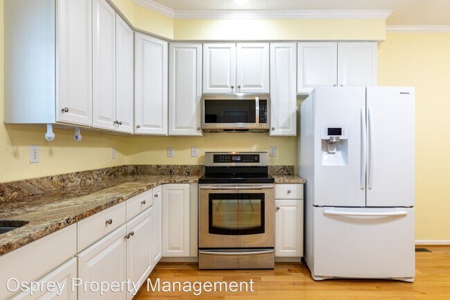 Building Photo - 3 br, 3.5 bath House - 3202 Shore Drive