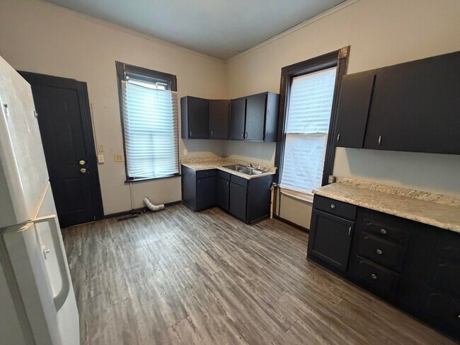 Foto del edificio - 18 Collett-S