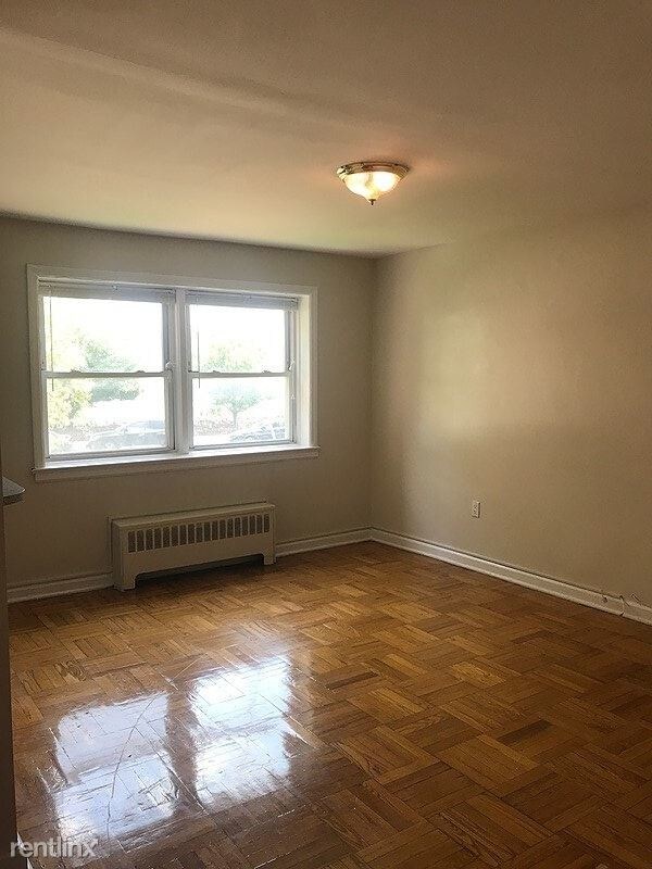 Building Photo - 2 br, 1 bath Apartment - 1 62nd Street 1F
