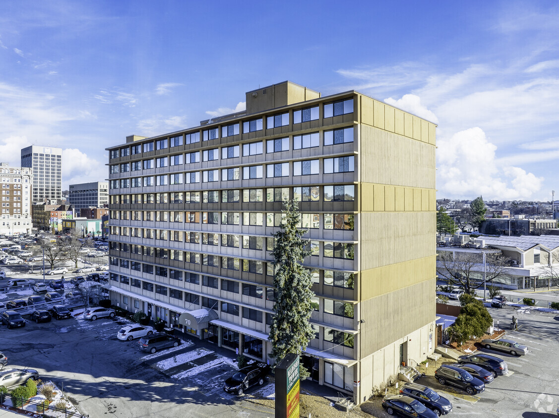 Primary Photo - Madison Tower Condominimums